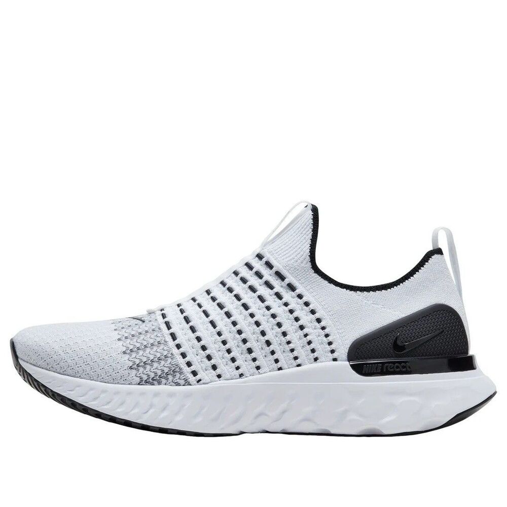 Size 7 Nike React Phantom Run Flyknit 2 Oreo White Black Mens CJ0277-100